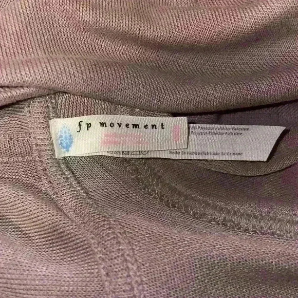 Free People Movement‎ long sleeve slouch hoodie with exposed seams size xs - Picture 4 of 4